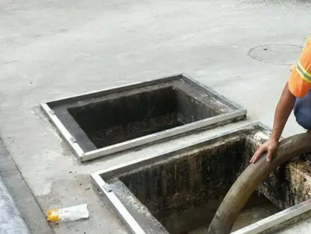 北湖化粪池清理