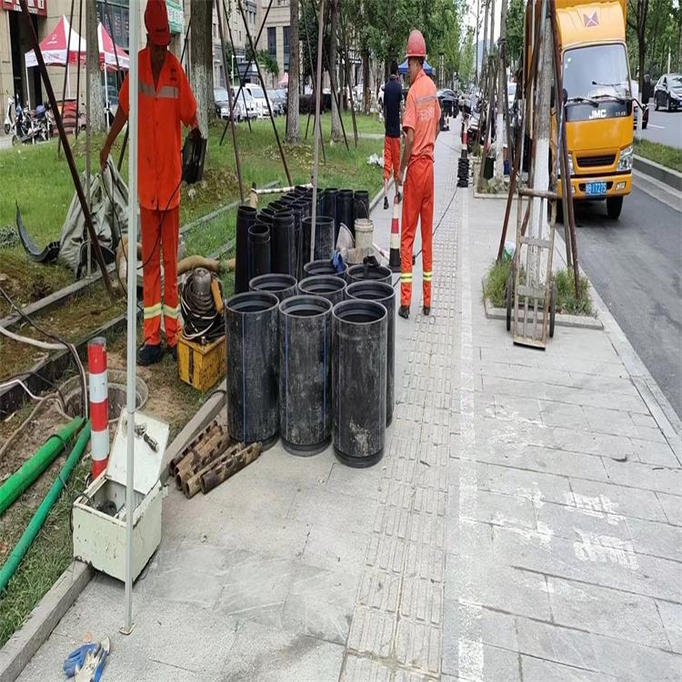 北湖管道短管置换修复